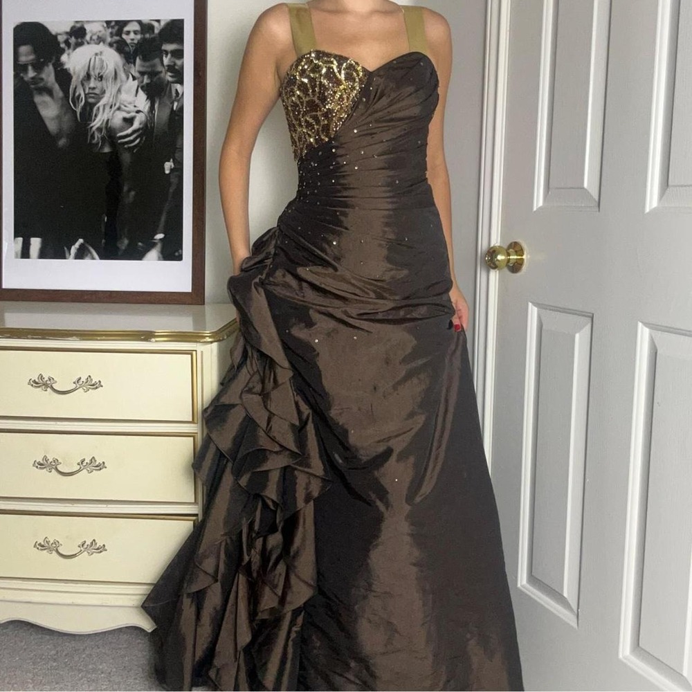 vintage 00s brown and gold beaded maxi dress with ruffled skirt
